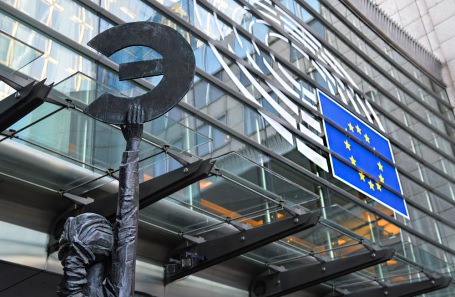 Евросоюз ввел санкции против еще 13 российских банков