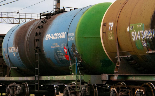 
                    Доходы России от нефтяного экспорта в январе выросли на $1 млрд

                