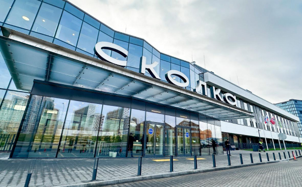 
                    Суд арестовал почти ₽5 млрд у Nikoliers из-за школы в &laquo;Сколково&raquo;

                