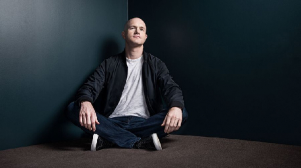 Брайан Армстронг: Инсайдерская торговля мемкоинами незаконна