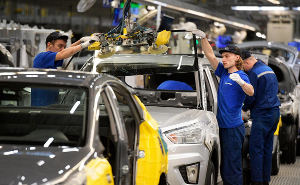 
                    Hyundai заинтересовалась возвращением в Россию после звонка Трампа Путину

                