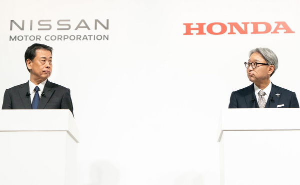 
                    Honda и Nissan отказались от слияния

                