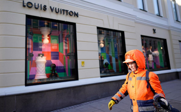 
                    Louis Vuitton не продлил аренду бутика в ЦУМе

                