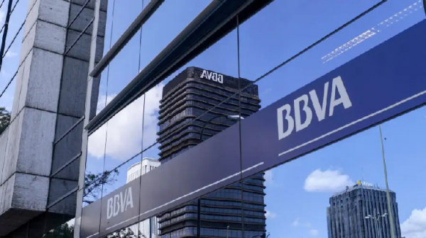 Крупнейший банк Испании запускает сервис торговли биткоином и эфиром