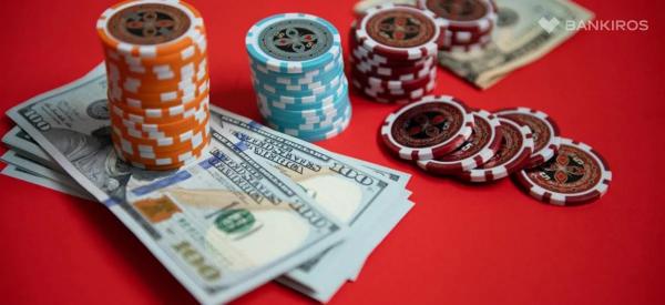 &laquo;Трамп может девальвировать доллар&raquo;: эксперты озвучили последствия торговых войн США