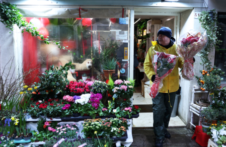 &laquo;Зарплата.ру&raquo;: флористам в Москве 7-9 марта предлагают от 10 тысяч до 18 тысяч рублей за смену
