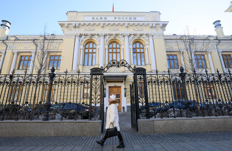 ЦБ не исключает повышения ключевой ставки 21 марта