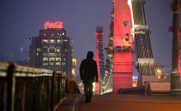 
                    Глава владельца &laquo;Пятерочки&raquo; оценила шансы Сoca-Cola вернуться на полку

                