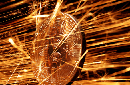 Биткоин стал стратегическим резервом США