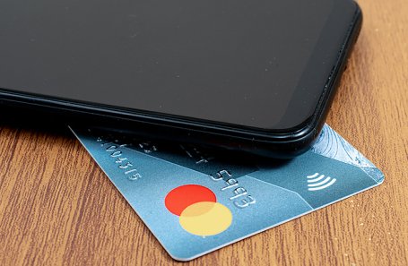 Как банкам предстоит выявлять релокантов?