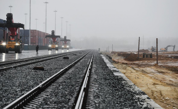 
                    У РЖД вырос экспорт грузов на восток на фоне отмены угольных квот

                