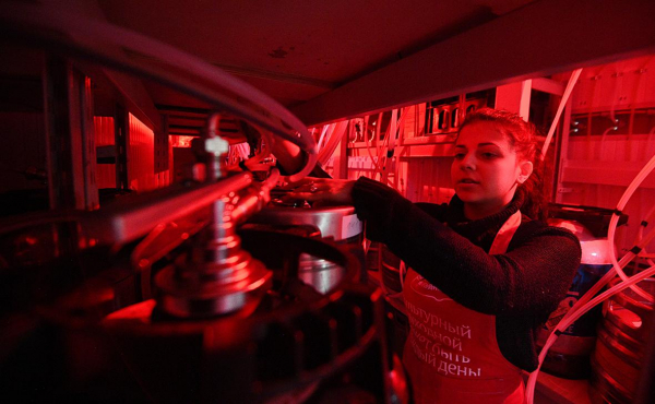 
                    Торговые сети зафиксировали снижение спроса на алкоголь в Вологде на 50%

                