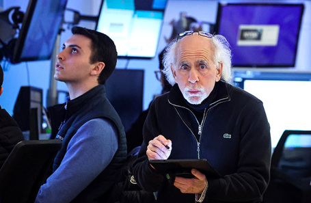 Обвал на Мосбирже и падение цен на мировую нефть. Обзор финансового рынка от 7 апреля