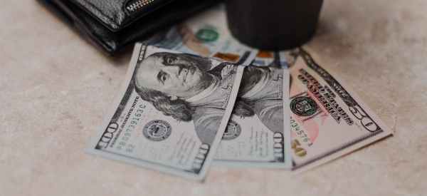 Доллар по 90 или 120? Что будет с курсом рубля к началу лета