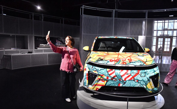 
                    Клиенты &laquo;Атома&raquo; смогут протестировать авто через подписку и каршеринг

                