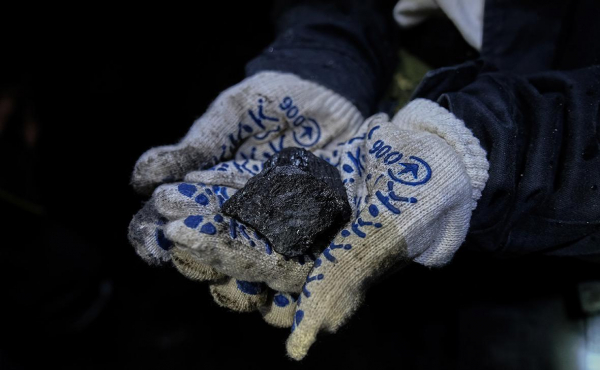 
                    Инвесторы вернут угольные шахты властям новых регионов для их ликвидации

                