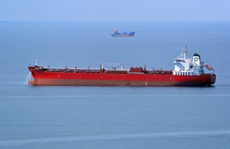 Из-за падения цен российская нефть стала дешевле санкционного потолка