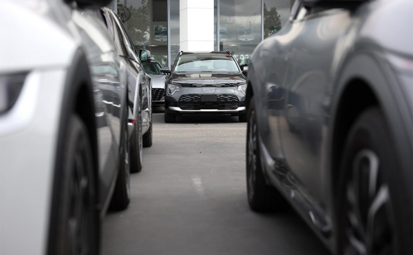 
                    Kia включила российский рынок в план продаж на этот год

                