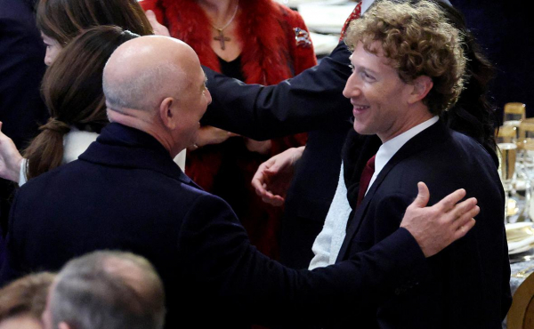 
                    Bloomberg назвал потери богатейших людей мира от пошлин США

                