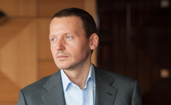 
                    Гордеев снизил свою долю в ПИК до 15,15%

                