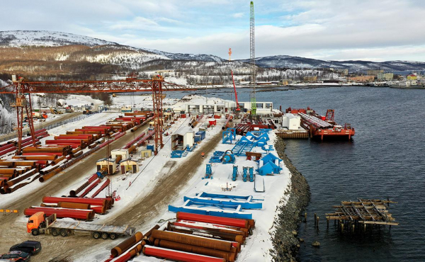 
                    Глава Мурманской области предложил ускорить финансирование порта Лавна

                