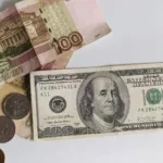 У рубля впереди непростой период: чего ждать на валютном рынке в ближайшее время
