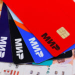 Дропперам запретят переводить больше 100 тысяч рублей в месяц