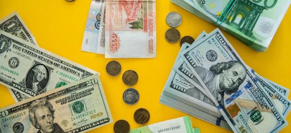 Почему курс доллара упал? Прогноз валюты на неделю