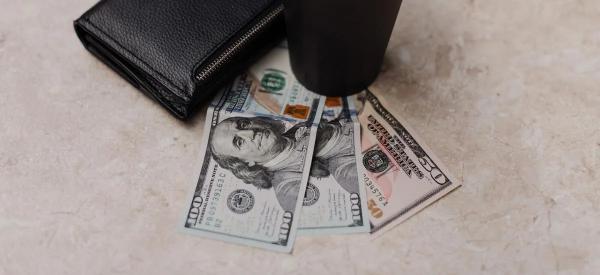 Что будет с курсом доллара летом 2025: финансист раскрыл неизбежный сценарий