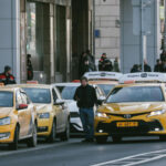 Аналитики описали сценарии для рынка такси из-за новых правил локализации