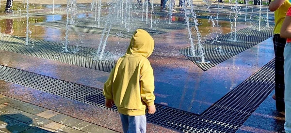 Выбираем детскую карту: в каких банках выгодные условия?