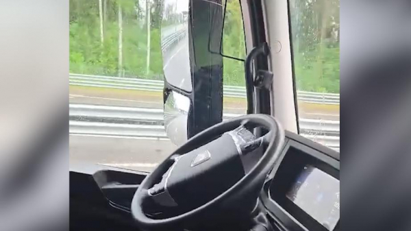 
                    Глава КАМАЗа&nbsp;&mdash; РБК: &laquo;Это не просто охлаждение рынка, это коллапс&raquo;
                