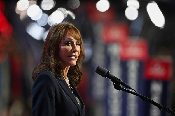 
                    Forbes внес основательницу Wildberries в число 50 самых богатых женщин
                