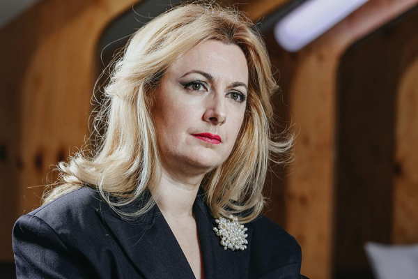 
                    Глава МТС&nbsp;&mdash; РБК: &laquo;Какой мы теперь мобильный оператор?&raquo;
                