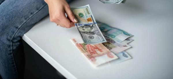 Когда доллар будет меньше рубля? Эксперты оценили идею деноминации