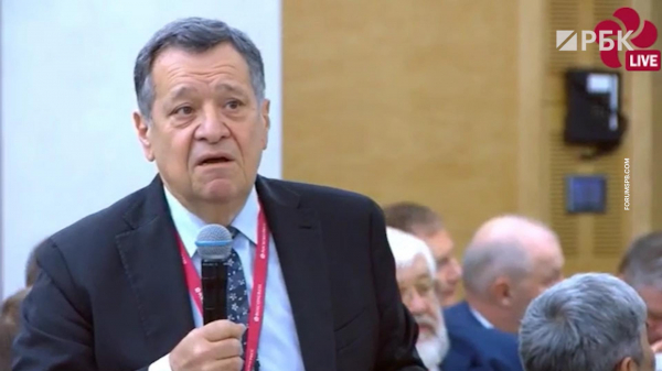 
                    Собчак после речи Макарова на ПМЭФ вспомнила &laquo;голую вечеринку&raquo;
                