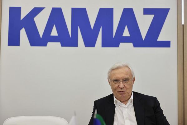 
                    Глава КАМАЗа&nbsp;&mdash; РБК: &laquo;Это не просто охлаждение рынка, это коллапс&raquo;
                