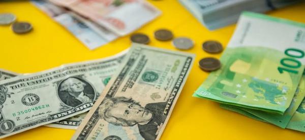 Решение ЦБ ударит по курсу рубля: когда ждать доллар по 90