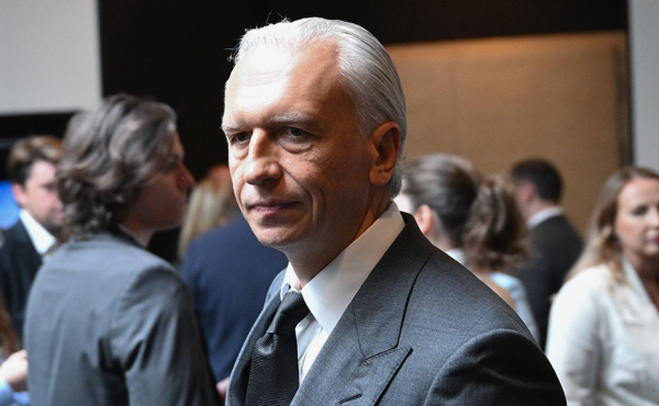 
                    Дюков исключил затоваривание рынка нефти из-за роста добычи ОПЕК+
                