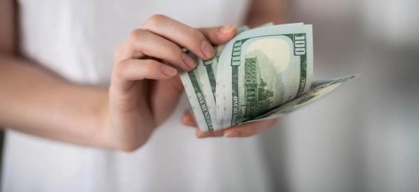 Доллар по 100 и дороже: когда завершится укрепление рубля?