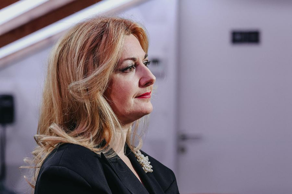 
                    Глава МТС&nbsp;&mdash; РБК: &laquo;Какой мы теперь мобильный оператор?&raquo;
                