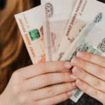 Беременным россиянкам положен родовой сертификат на 12 000 рублей: как получить