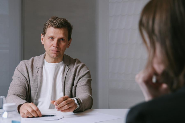 
                    Глава &laquo;ФСК&nbsp;Девелопмент&raquo;: &laquo;Ни у кого нет спешки, чтобы продать дешево&raquo;
                