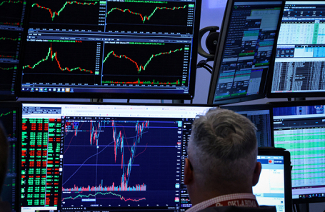 Укрепление рубля и рост цен на мировую нефть. Обзор финансового рынка от 25 июня