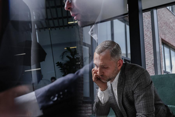 
                    Глава &laquo;России&raquo;: &laquo;Каждый 2-й рейс на SSJ100&nbsp;&mdash; между Москвой и Петербургом&raquo;
                