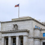 ФРС США оставила ставку на прежнем уровне пятый раз подряд