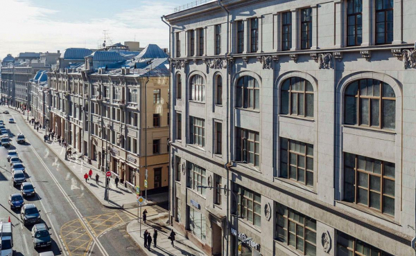 
                    Совкомбанк нашел покупателя на бизнес-центр в районе Лубянки
                