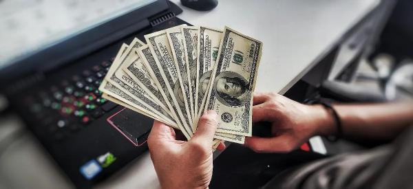 Аналитик оценил вероятность доллара по 120 в этом году