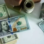 От 88 до 108: депутат обозначил необходимый курс доллара для экономики