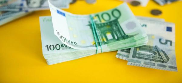 Сколько будет стоить евро в сентябре: прогноз и ключевые факторы